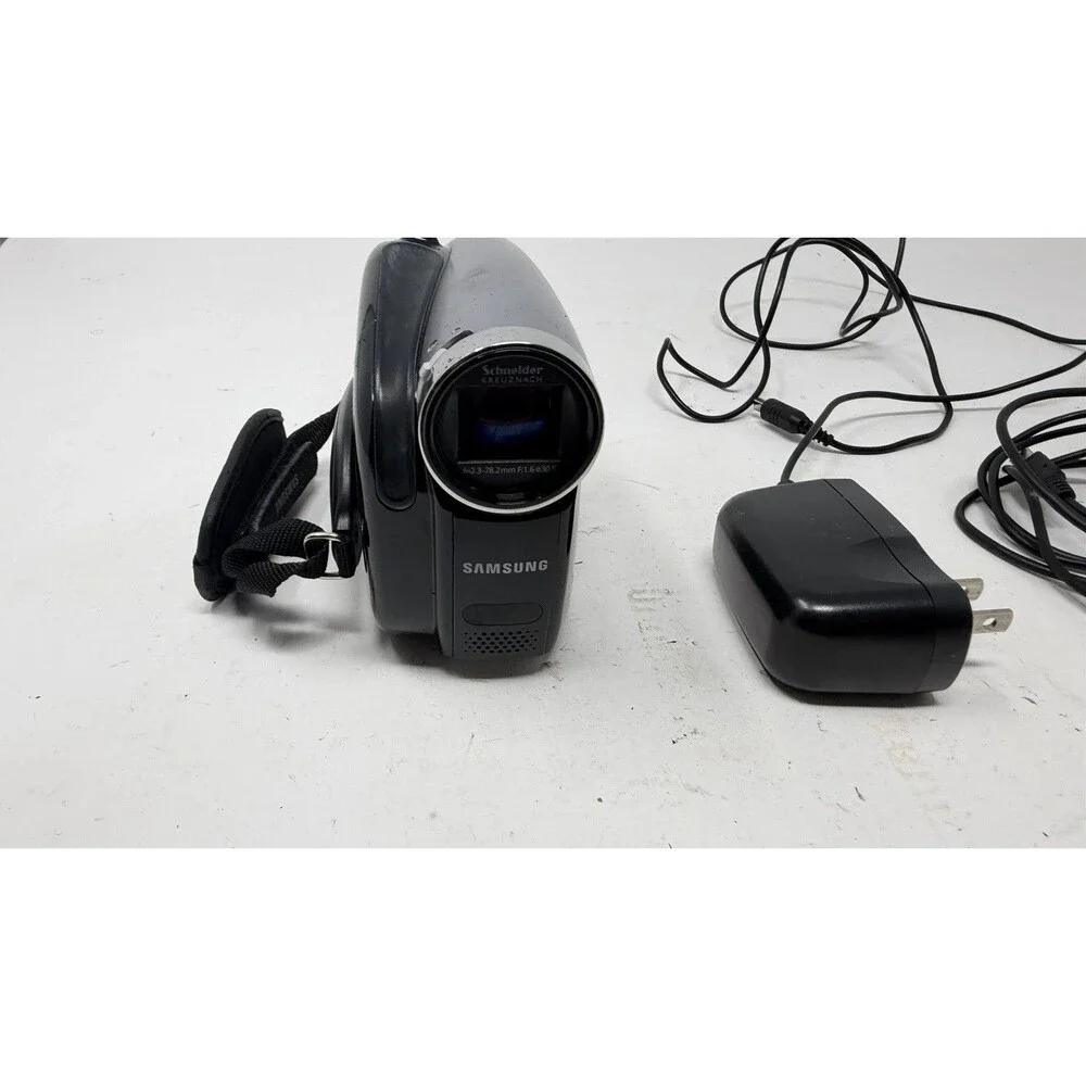 Samsung SC-DX103 Digital Camera Mini DVD SD y2k Camcorder 34x Zoom 2.7 LCD